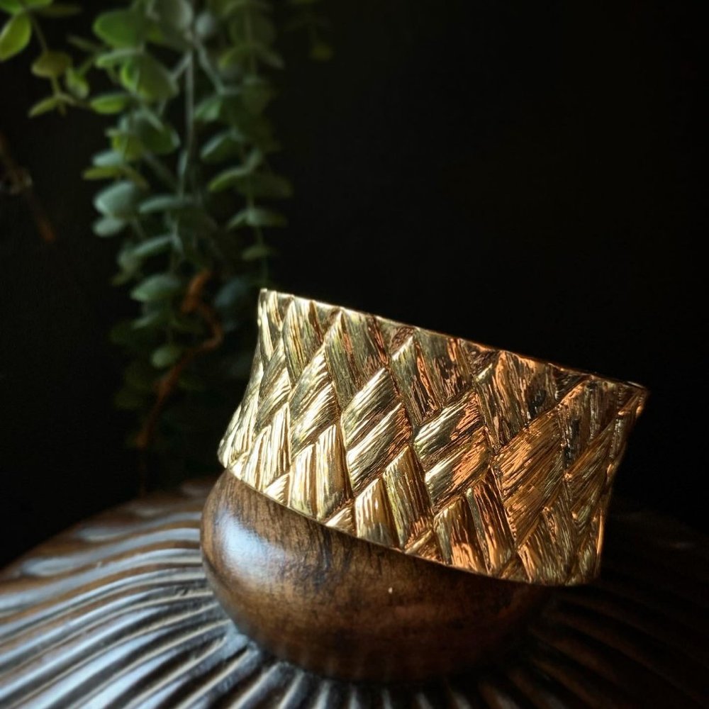 Vintage 80's Basket Weave Gold Tone Cuff